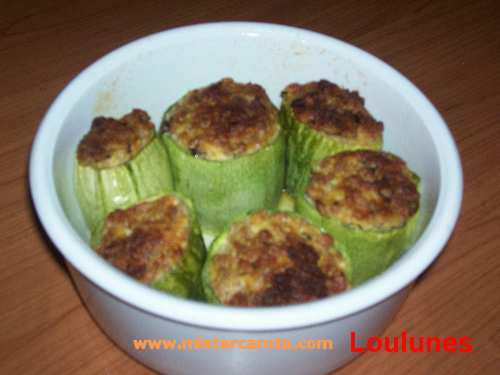 Zucchine ripiene di carne al microonde