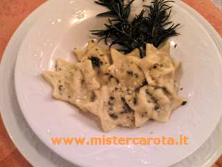Stelle rustiche al rosmarino
