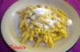 Pasta con broccoli salsiccia e zafferano