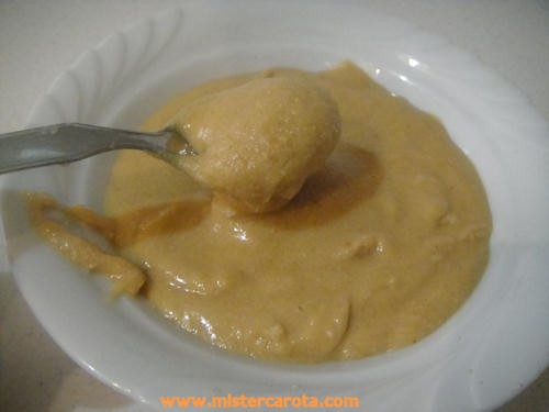 Pasta di nocciole