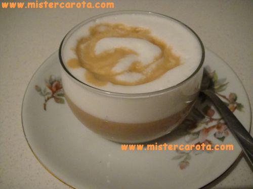 Cappuccino con schiuma