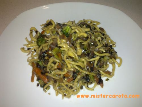 Tonnarelli con alici broccoletti e radicchio