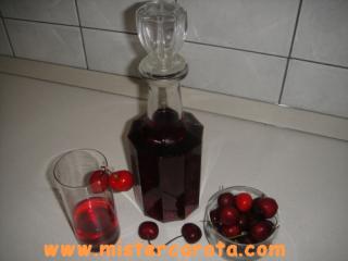 Liquore di ciliegie